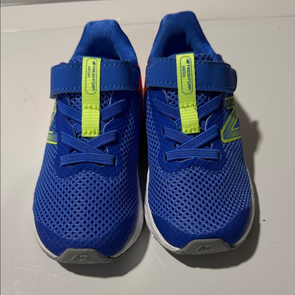 * BRAND NEW!* New Balance Kids Blue with Neon Green & Orange Running Sneakers - Picture 2 of 5
